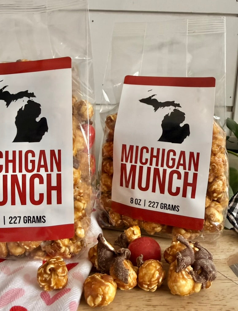 Michigan Munch® Cherry Caramel Corn – Michigan Made Gourmet Popcorn (8 oz)