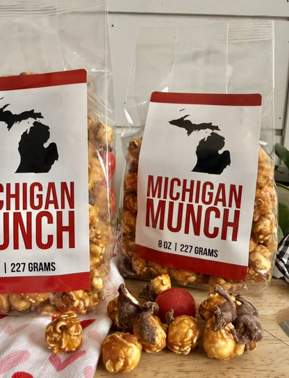 Michigan Munch® Duo Set – Sea Salt + Cherry Caramel Corn (2 × 8 oz)