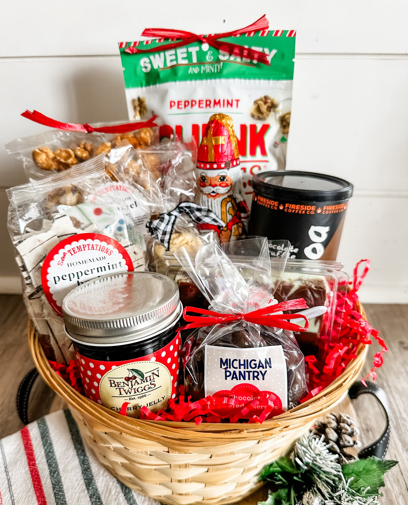 Deluxe Holiday Gift